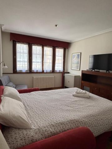 Living Gijon & Parking Apartment ภายนอก รูปภาพ