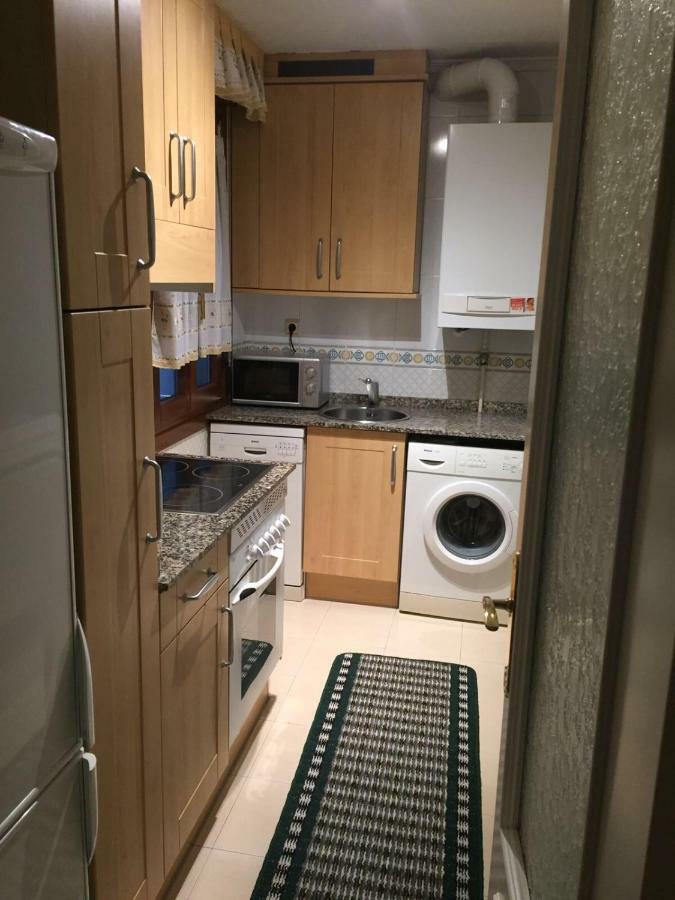 Living Gijon & Parking Apartment ภายนอก รูปภาพ